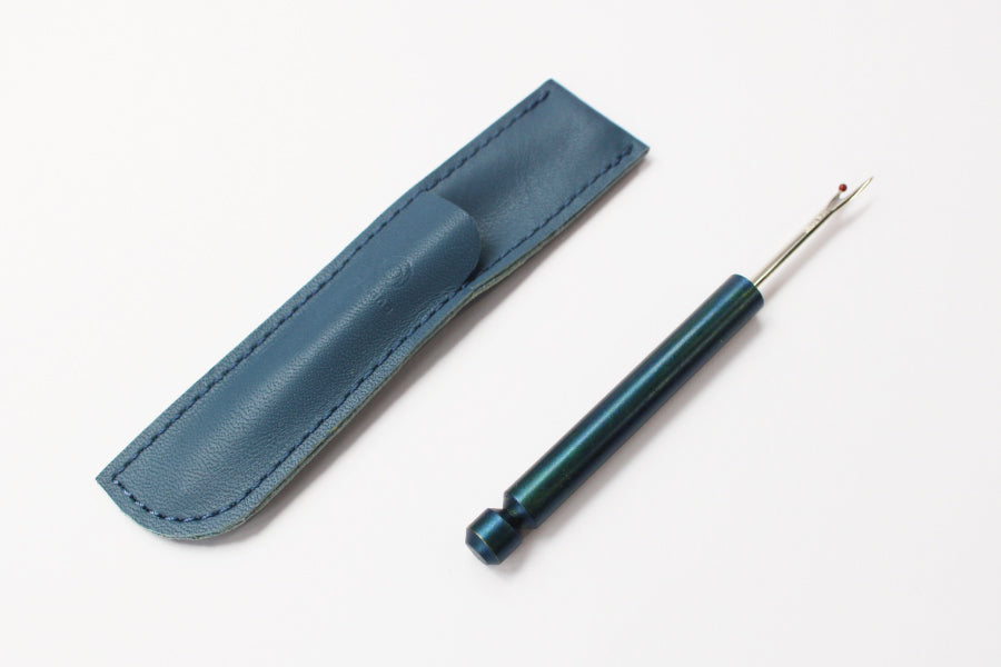 Cohana Lacquered Brass Seam Ripper Indigo Navy
