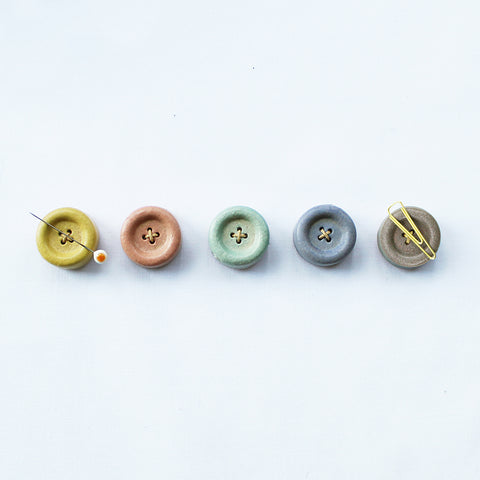 Cohana Magnetic Button made of Shigaraki Ware