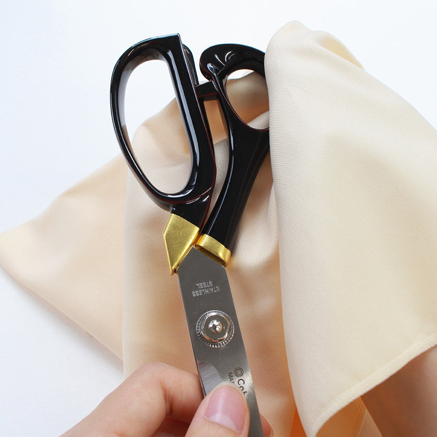 Sewing Shears with Lacquered Handles and Gold Leaf Tamenuri
