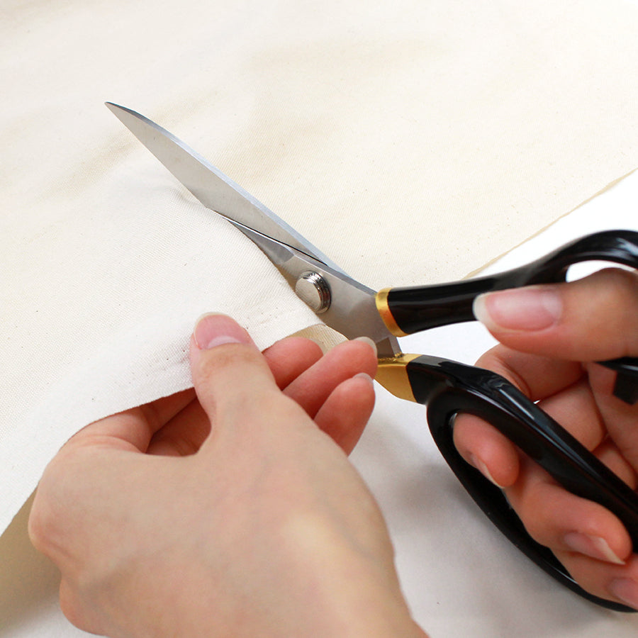 Sewing Shears with Lacquered Handles and Gold Leaf Tamenuri