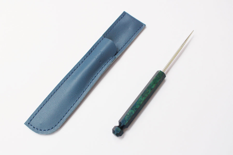 Cohana Lacquered Brass Awl Blue-Green