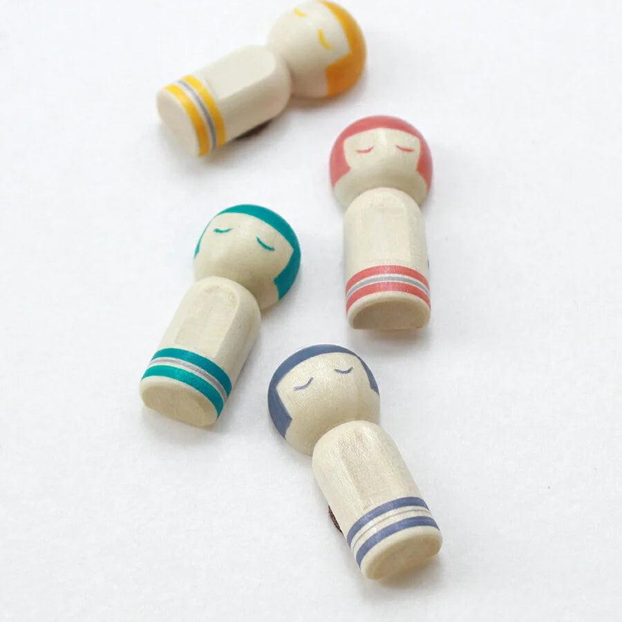 Cohana Kokeshi Needle Minder