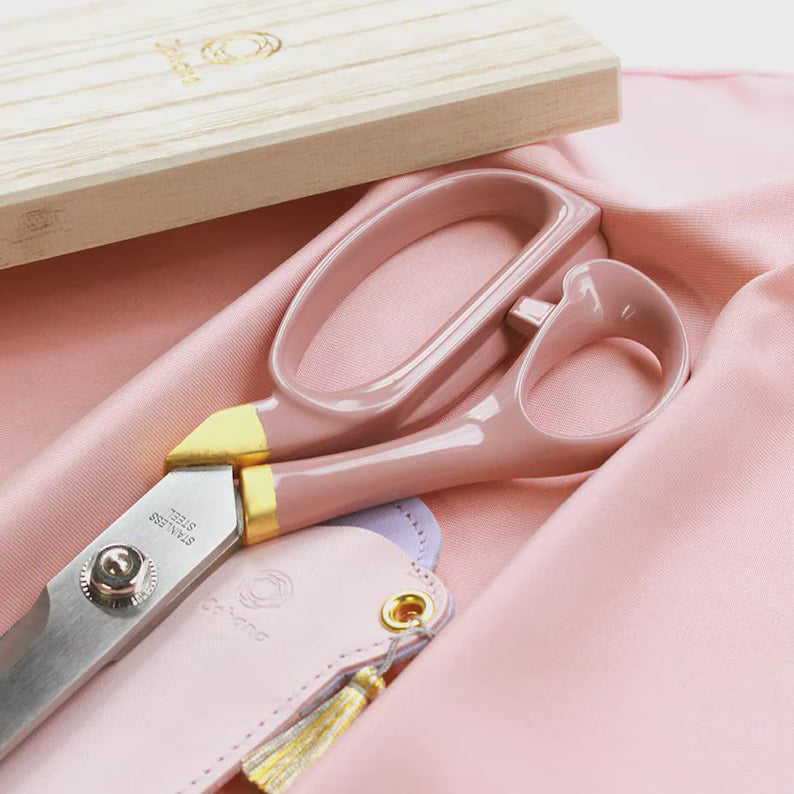 COHANA Sakura 2026 Pink Sewing Shears