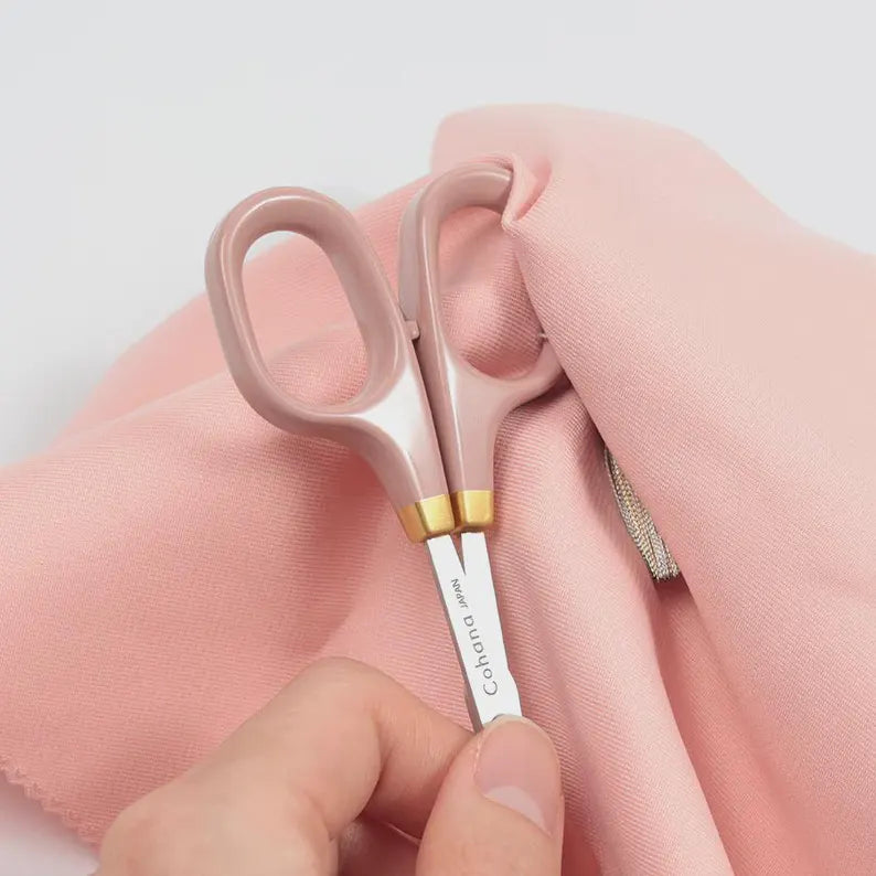 Cohana Sakura 2026 Lacquer Small Scissors