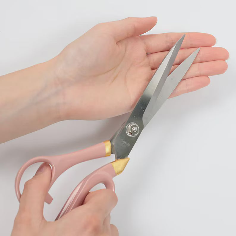 COHANA Sakura 2026 Pink Sewing Shears