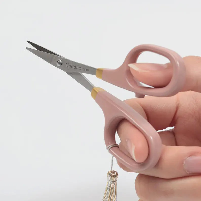 Cohana Sakura 2026 Lacquer Small Scissors