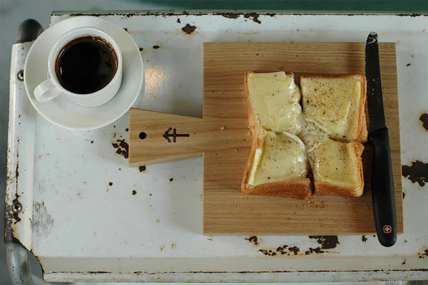 Classiky Chestnut Cutting Board L 17107-02 - Hands On Workshop