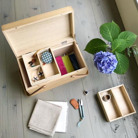 Classiky Sewing Box - Image 2