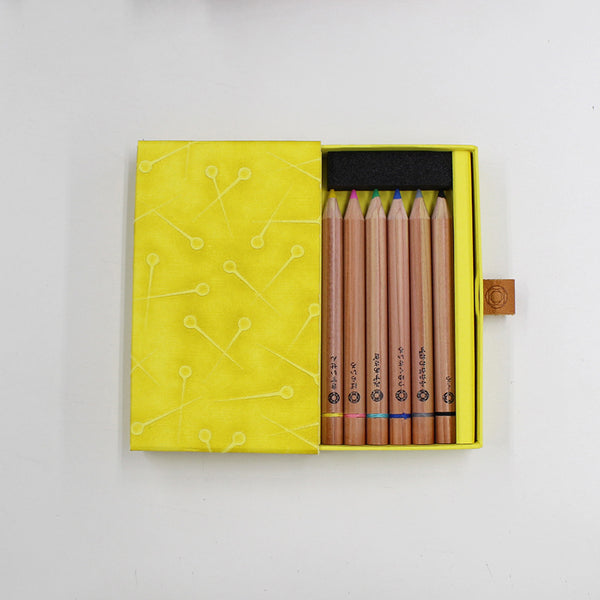 Cohana Ukigami kleine Kiste und farbige Bleistifte