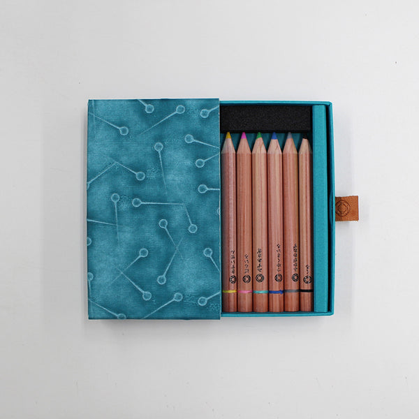 Cohana Ukigami小盒子和彩色铅笔