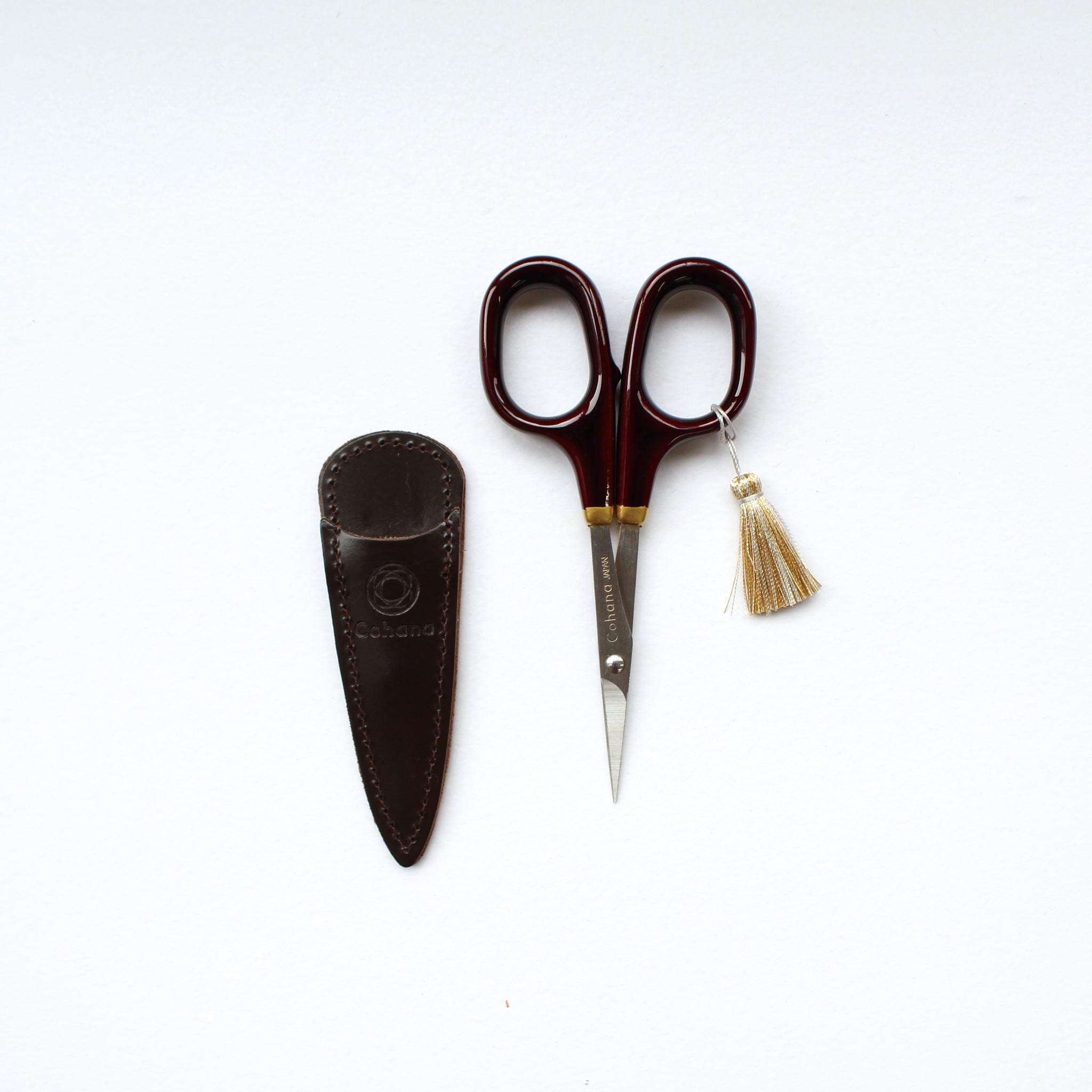 Cohana Small Scissors with lacquer handles + gold trim (Tamenuri-painting / Brown)