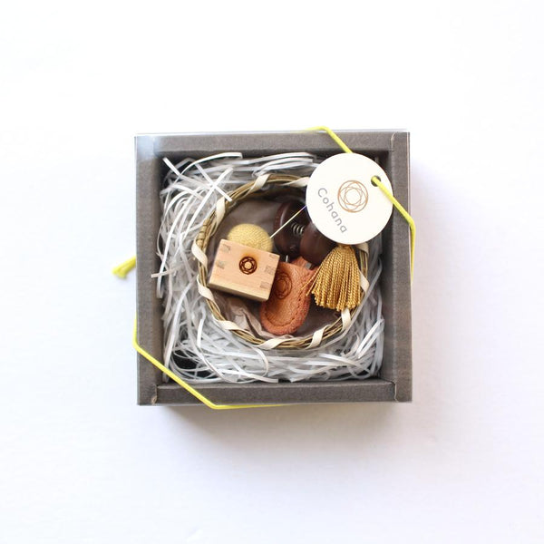 Cohana Gift Set of Mini Scissors from Seki and Pincushion of Mini Masu