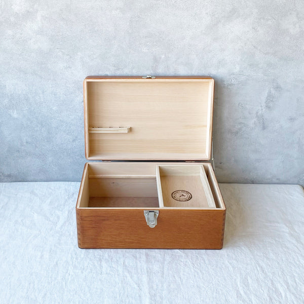 Classiky - Kit de premiers soins / boîtes à outils en bois en 3 tailles