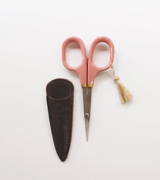 Cohana Small Scissors with Lacquer Handles  (Rose Pink) - Spring Summer 2022 Limited Edition